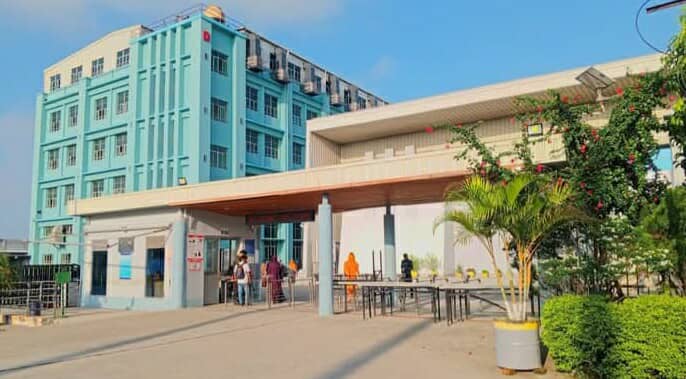 শ্রমিকদের উস্কে দিচ্ছে অদৃশ্য শক্তি, স্থানীয়দের দাবী আন্দোলন হটাও, ইপিজেড বাঁচাও